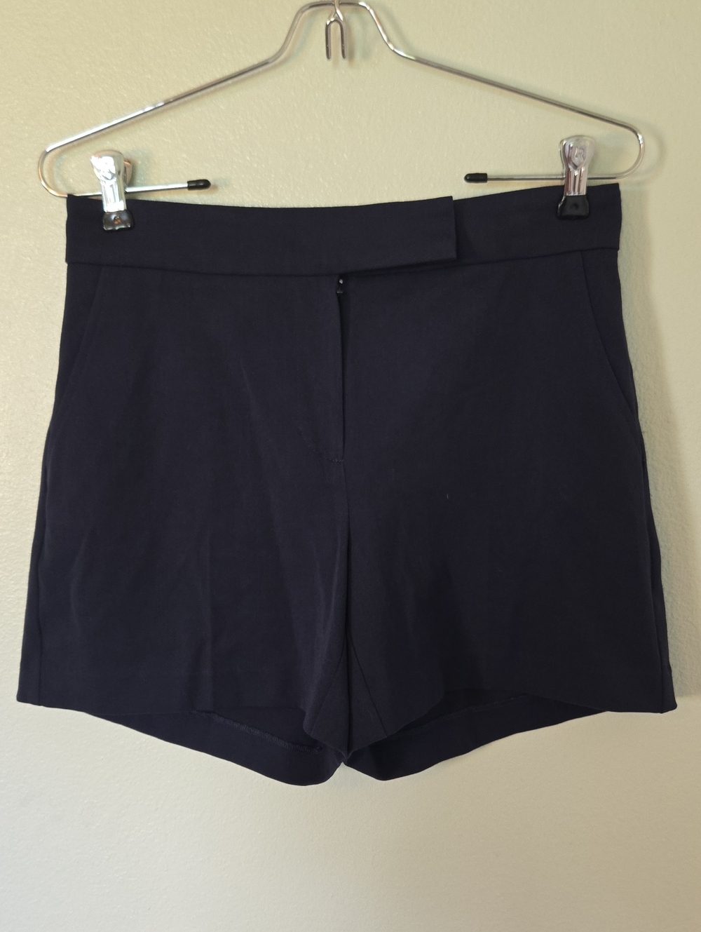 Nic + Zoe | NWT Navy 5" Flat Front Trouser Shorts Size 2